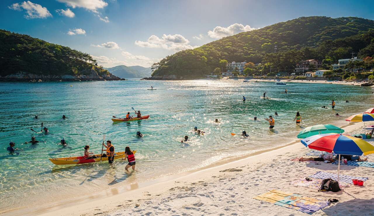 Plages paradisiaques et activit&eacute;s nautiques