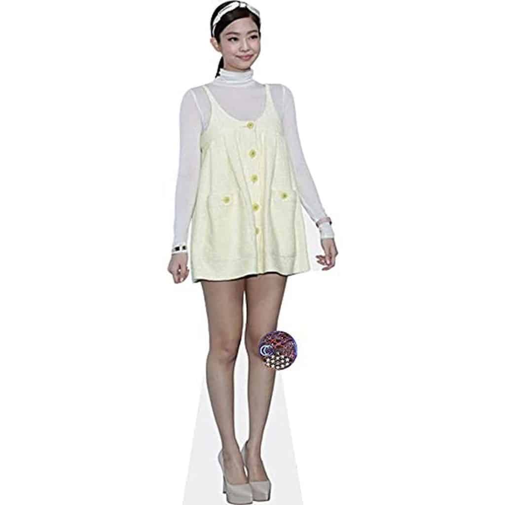 Critique silhouette en carton taille réelle de Jennie de Blackpink